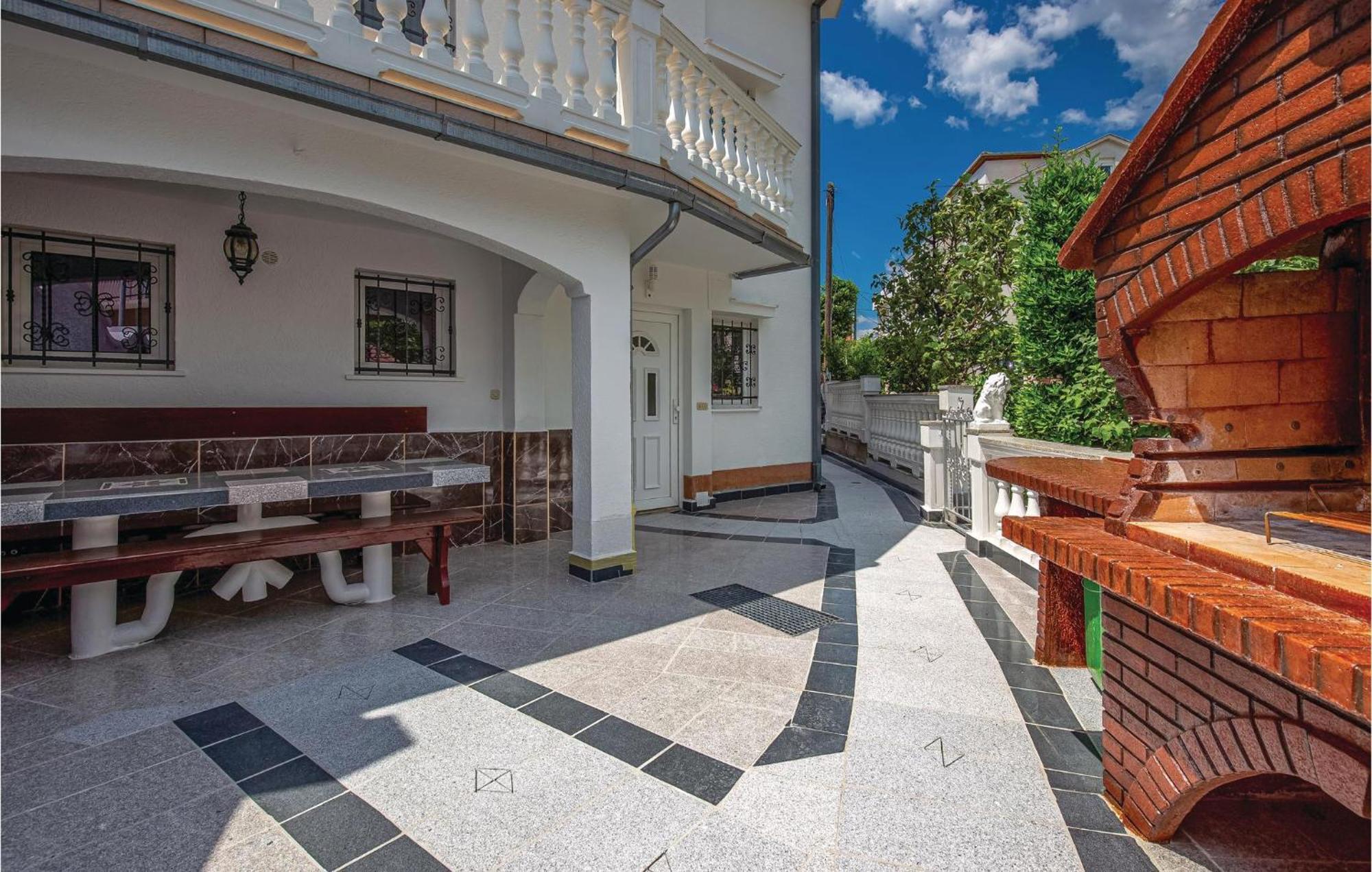 Stunning Apartment In Crikvenica With Wifi Exterior photo